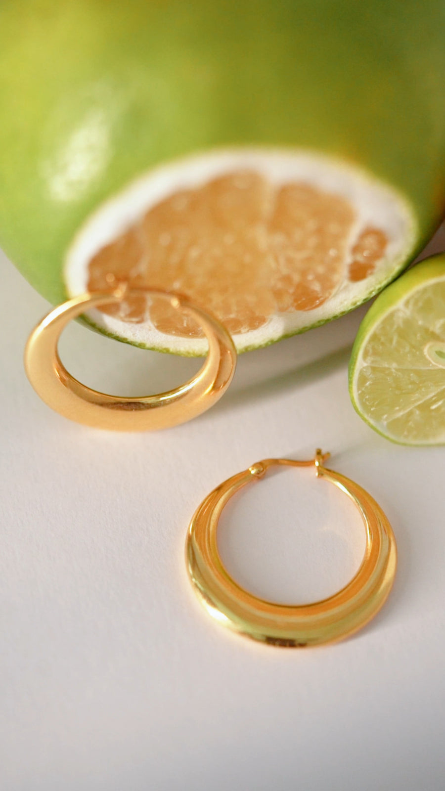 Luna Hoops