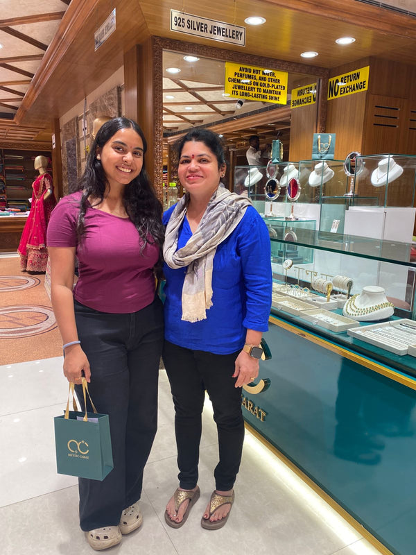 Family shopping at Mystic Carat